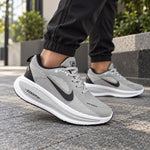 TENIS Nike Vomero 18 Dynamic Run